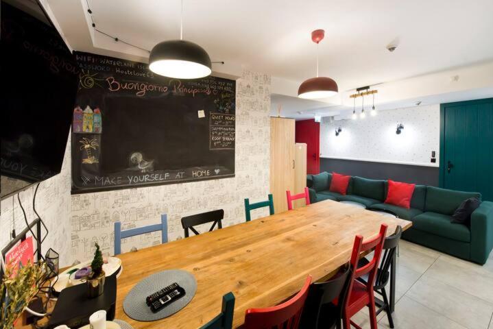 Waterlane Island Hostel&Apartments Γκντανσκ Εξωτερικό φωτογραφία